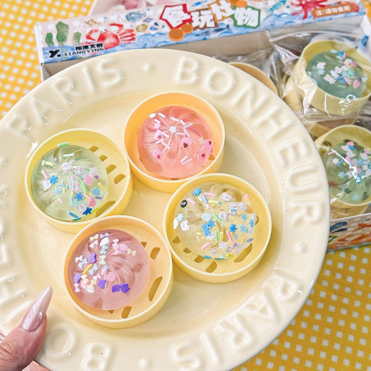 Cute Mini DUMPLINGS Squishy squeeze toy fidget toy: 1 / Random delivery