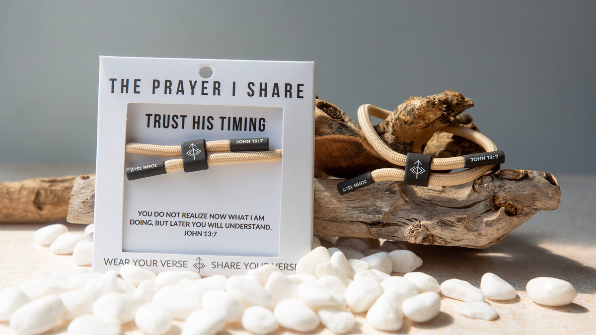TRUST HIS TIMING Bracelet