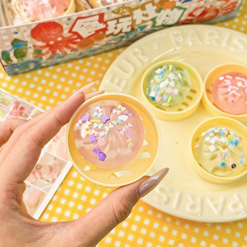 Cute Mini DUMPLINGS Squishy squeeze toy fidget toy: 1 / Random delivery